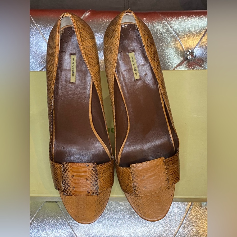 max studio stiletto heel shoes sz 10